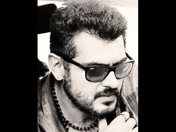 అనుష్కతో లిప్ లాక్...