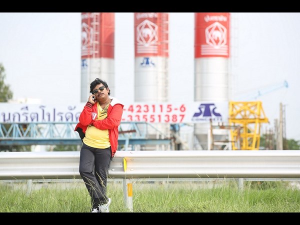 డైరక్టర్ ఎవరు..