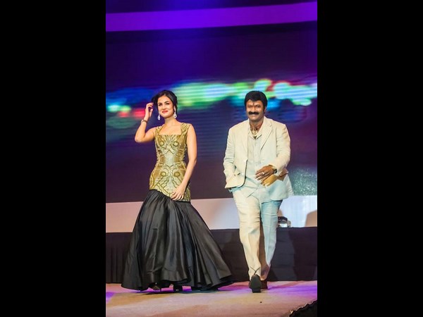 బాలయ్య, సోనాల్ చౌహాన్