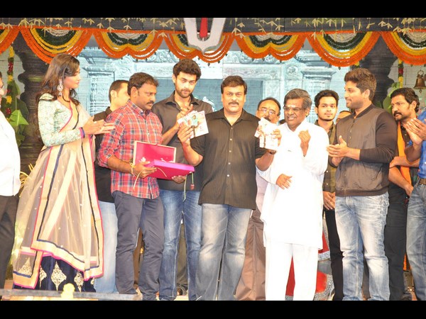 హ్యాపీగా..