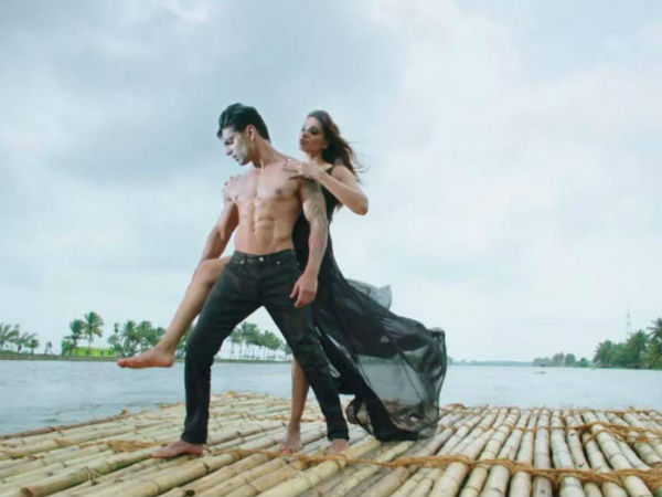 అంచనాలు...