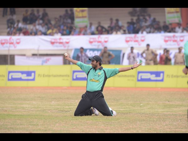  అల్లరి నరేష్