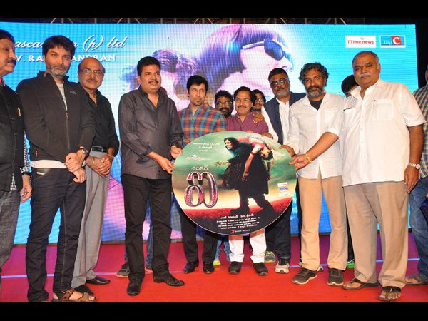 త్రివిక్రమ్ శ్రీనివాస్ మాట్లాడుతూ...