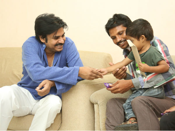 ఆప్యాయంగా