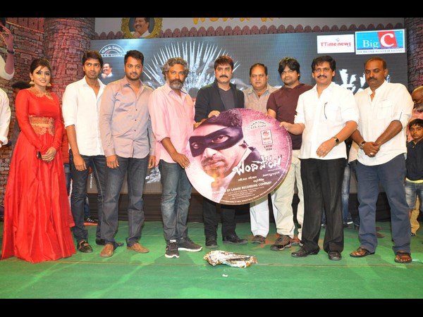 దర్శకుడు మాట్లాడుతూ...