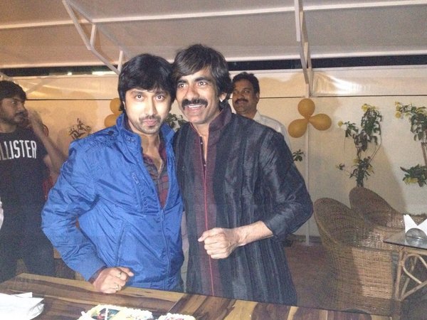 బాబీతో...