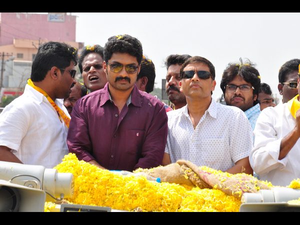 కళ్యాణ్ రామ్ మాట్లాడుతూ.