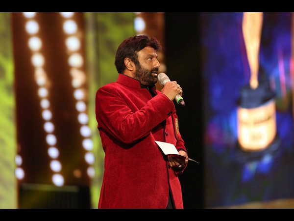 అభిమానులకు ఆనందం