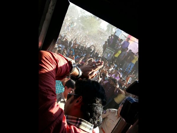 ఎమ్మిగనూరు, ఆదోనిల్లో పర్యటన