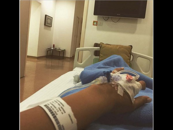 Heroine Sonam Kapoor hospitalised!