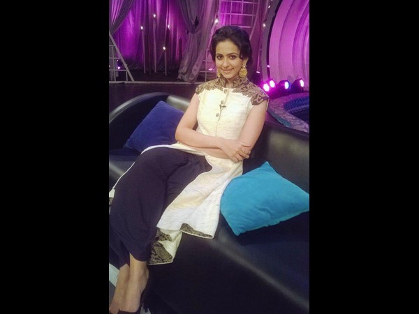 వరసపెట్టింది