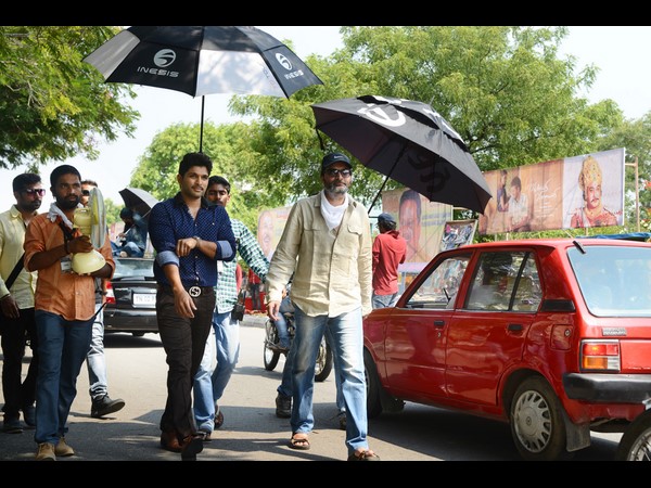 భారీ అంచనాలు