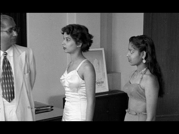 ప్రముఖ ఫోటోగ్రాఫర్ జేమ్స్ బర్క్