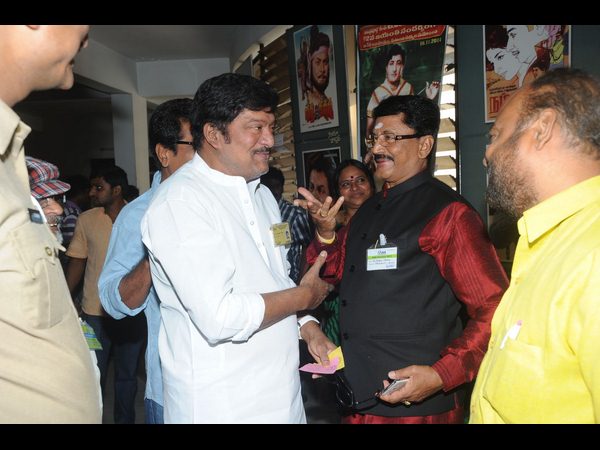 MAA Elections: Jayasudha vs Rajendra Prasad