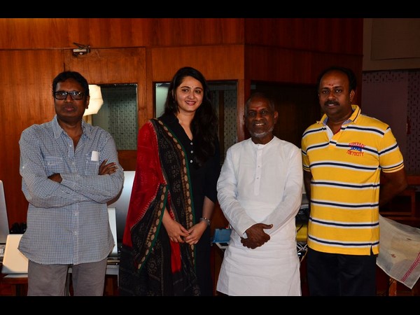 రెండు గెటప్స్..