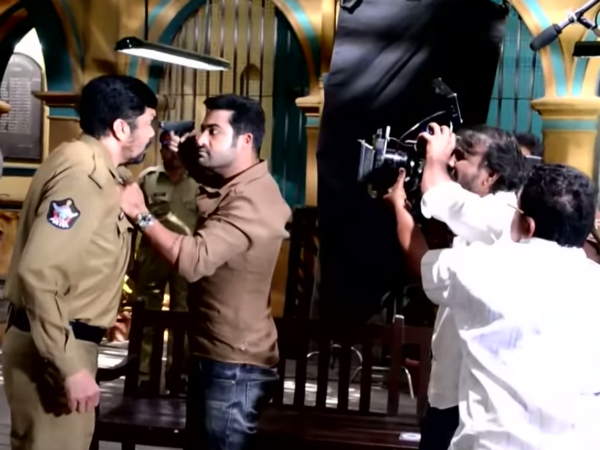 సెల్యూట్ సీక్వెన్స్