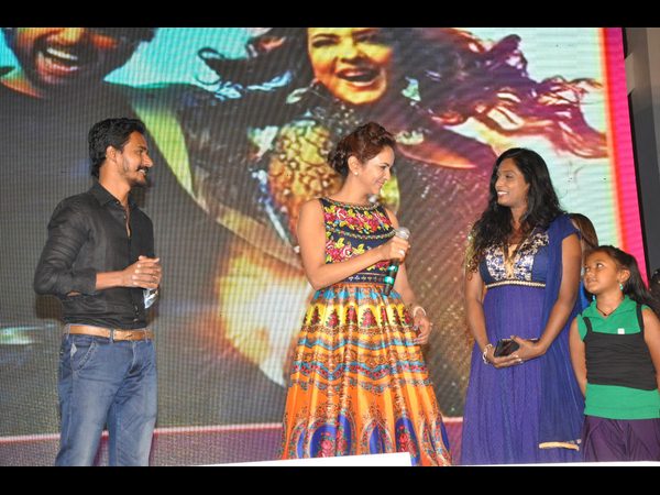 ఎవరూ ప్రదర్శించలేదు