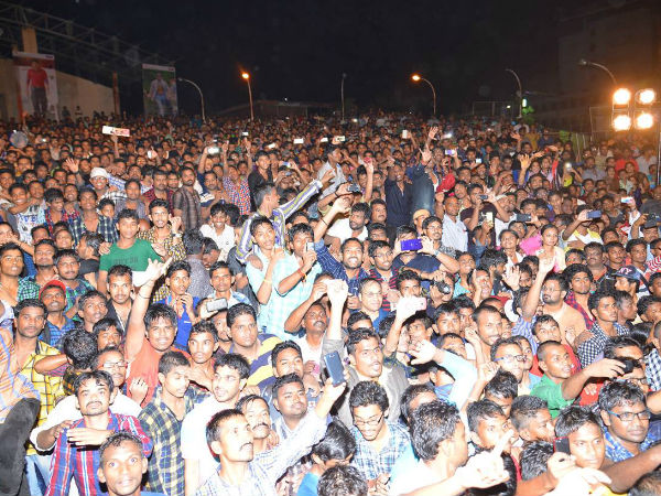 అభిమానులు