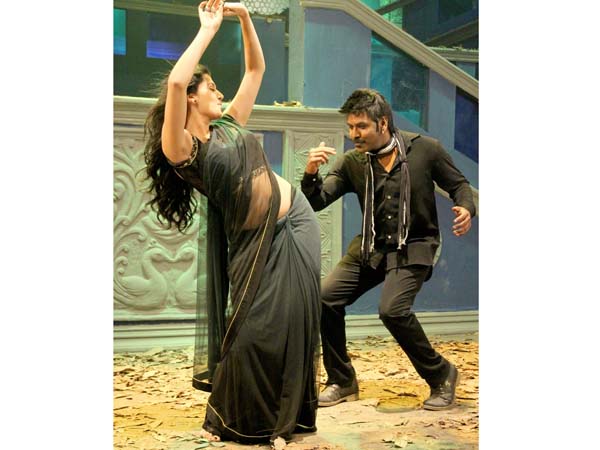 Lawrence's Ganga(Muni 3) Movie  review