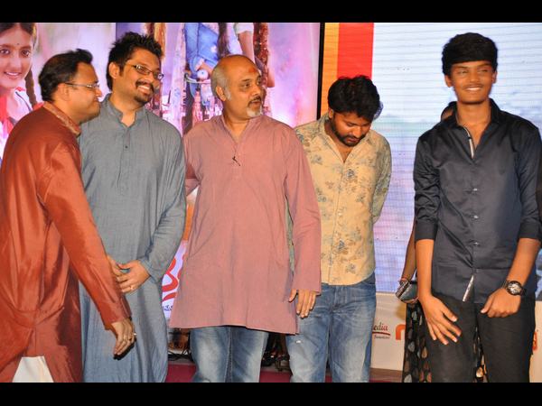 తెర వెనక,ముందు...