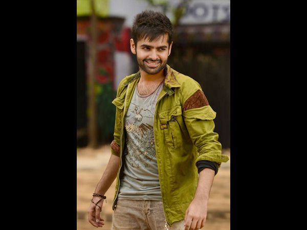 క్రేజ్ ఉన్న హీరోయిన్...