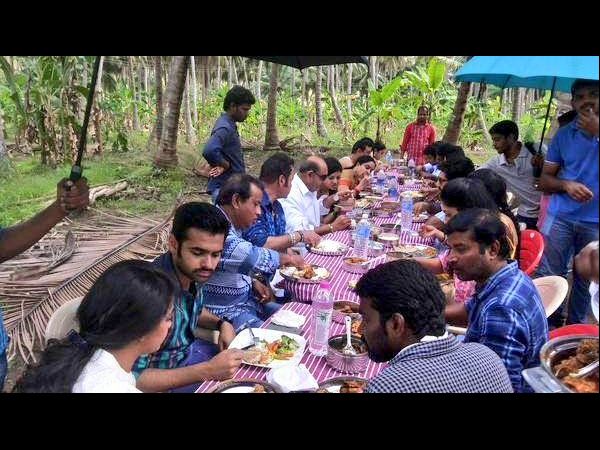 చెలరేగిపోవటమే...