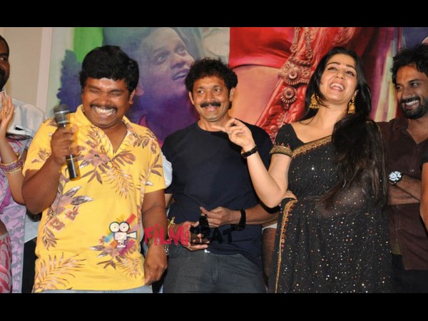 ఉంగరం గిప్ట్ గా...