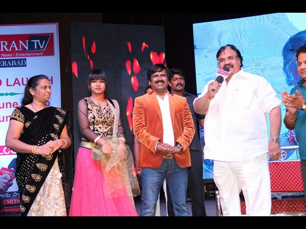 ‘చరణ్ టీవీ' ఆవిష్కరణ