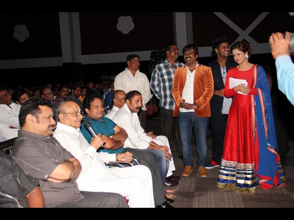 ‘చరణ్ టీవీ' ఆవిష్కరణ