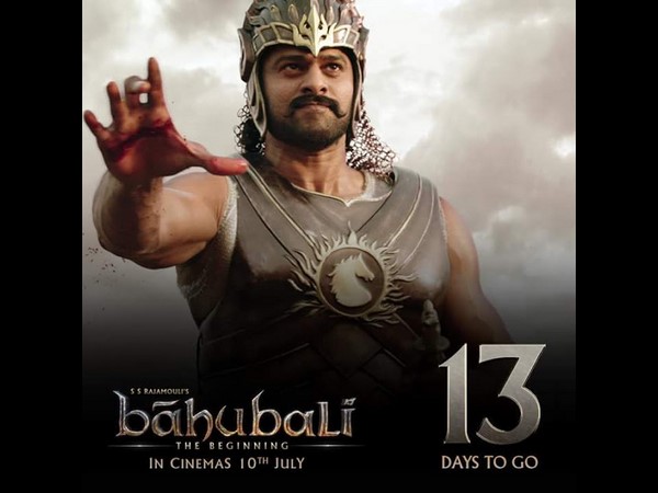 రెండు పాత్రలూ