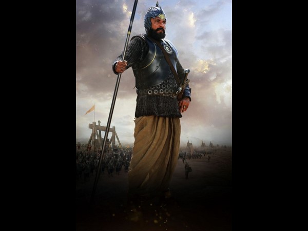 సత్యరాజ్ పాత్ర