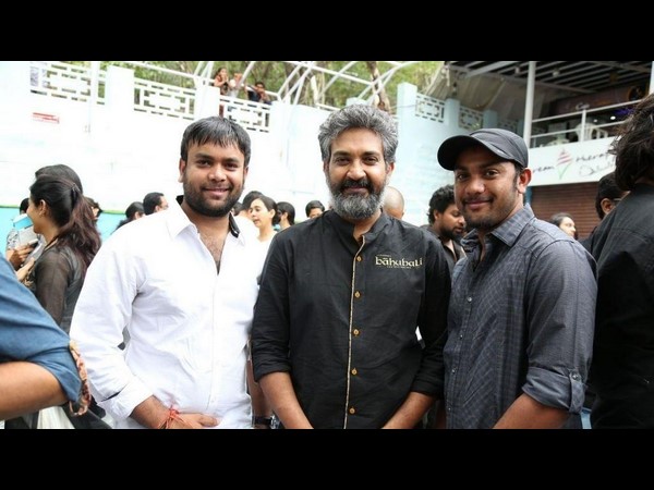  రాజమౌళి తో కలిసి