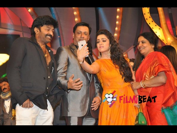 మోహన్ బాబు మాట్లాడుతూ...