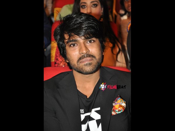 ఇద్దరూ ఇద్దరే