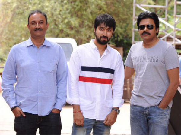 డైరక్టర్ పుట్టిన రోజుకు..