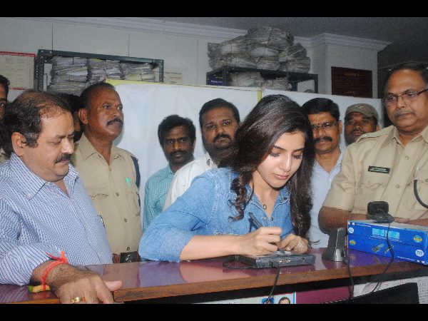 సమంత సందడి