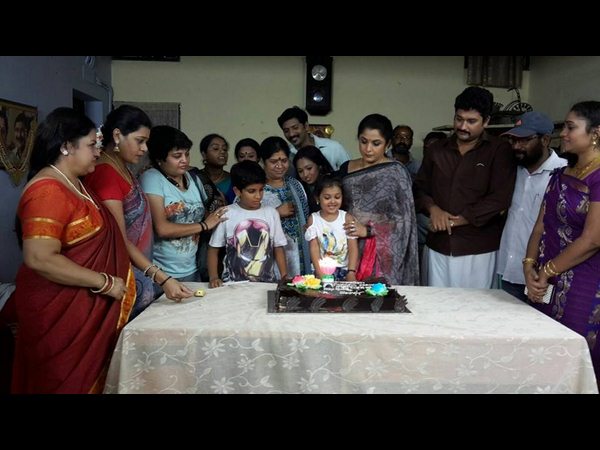 తొలి చిత్రం...