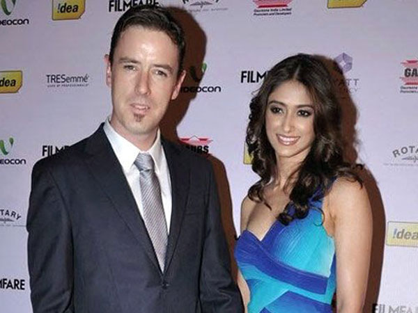 శృంగారం గురించి...