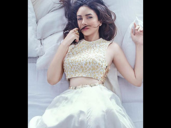 గ్లామర్ పాత్ర 