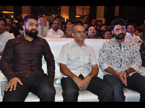 కుటుంబం ముఖ్యం..