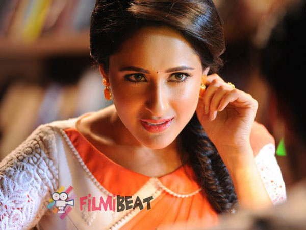 రాకుమార్తెగా