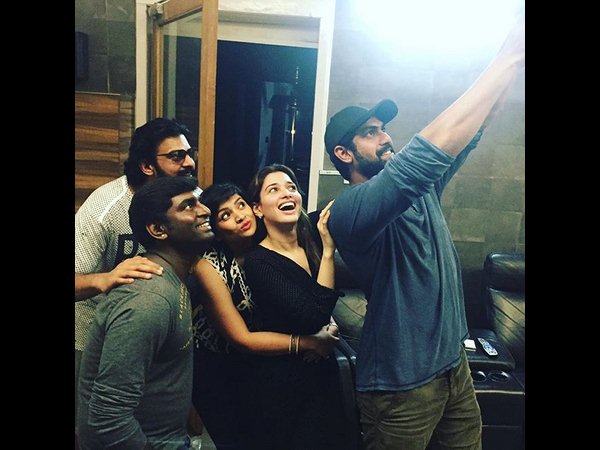 Prabhas celebrates b'day with Tamannaah Bhatia 