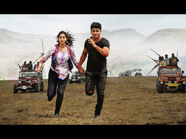 విలనీ బాగుంది కానీ...