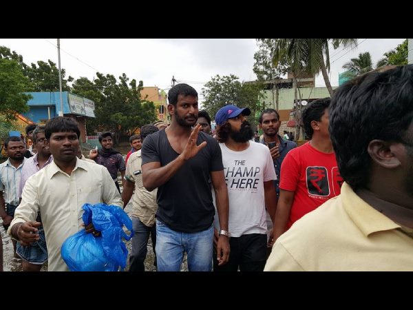 సెలబ్రిటీలు