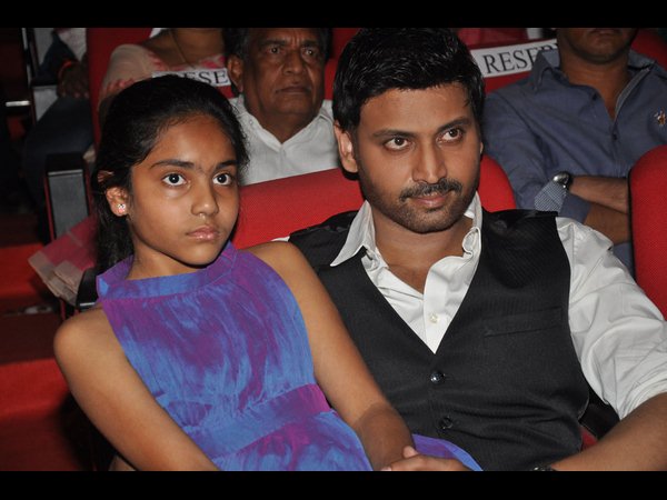 నాగార్జున దేవుడు