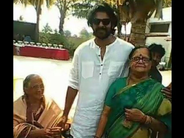 హ్యాపీగా