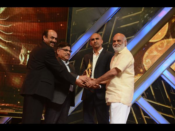 ఉత్తమ చిత్రం బాహుబలి