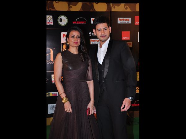 మహేష్ బాబు దంపతులు