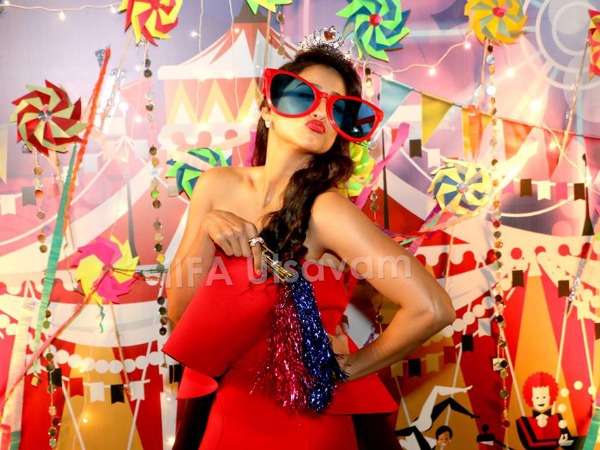 నా పేరు చెప్పుకోండి