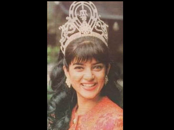 కిరీటి ధారణం